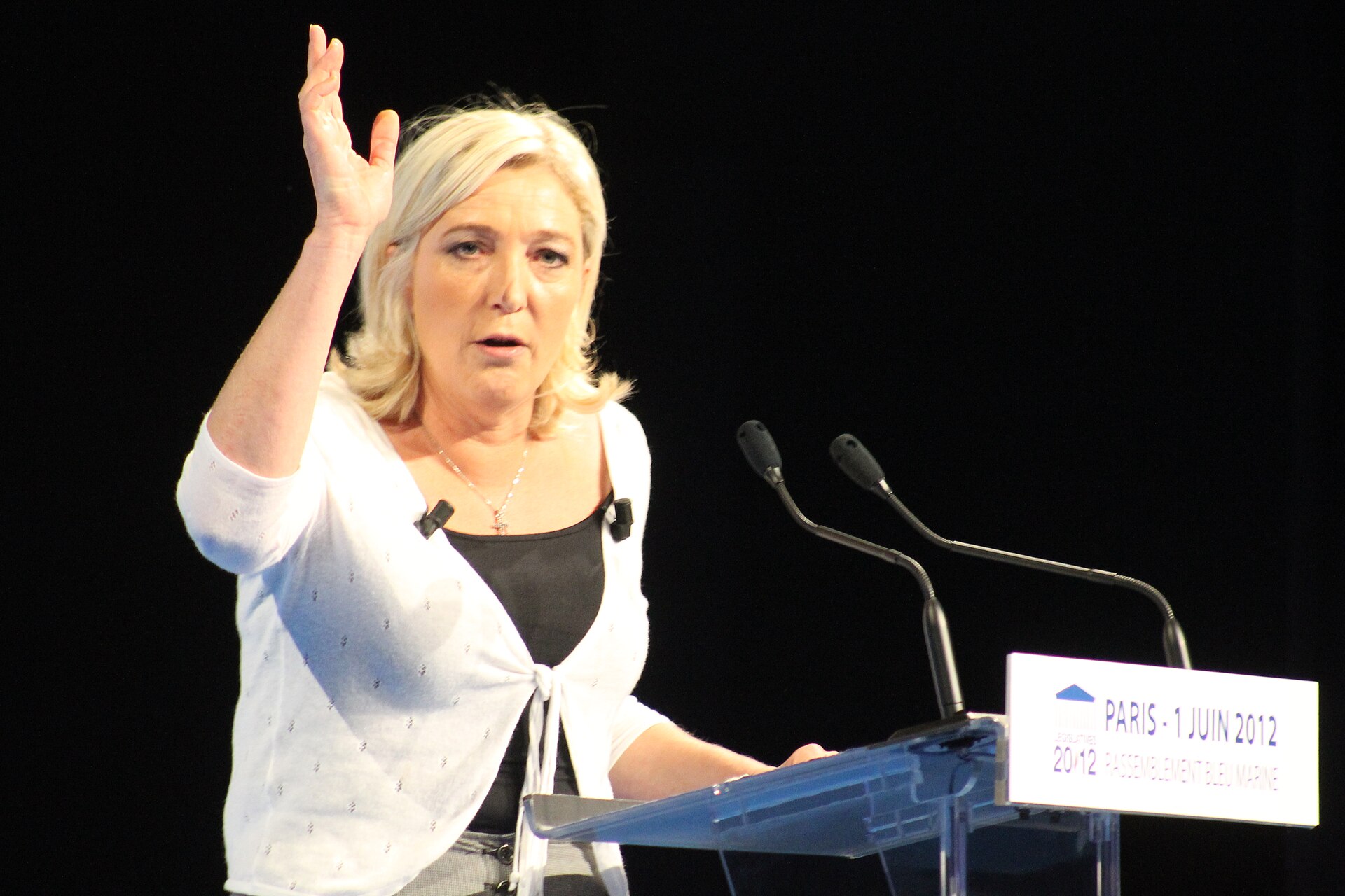 Interdire le voile : la nouvelle proposition pétainiste du RN