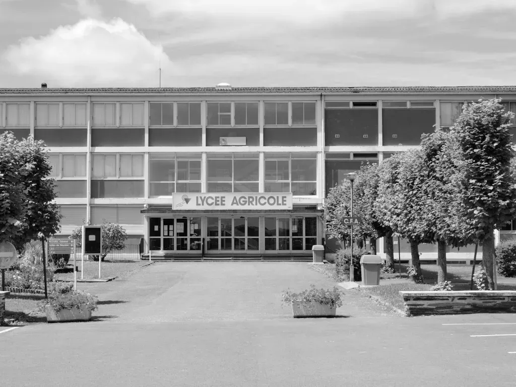 Rethel-FR-08-lycee_agricole-a2-1024x768.webp