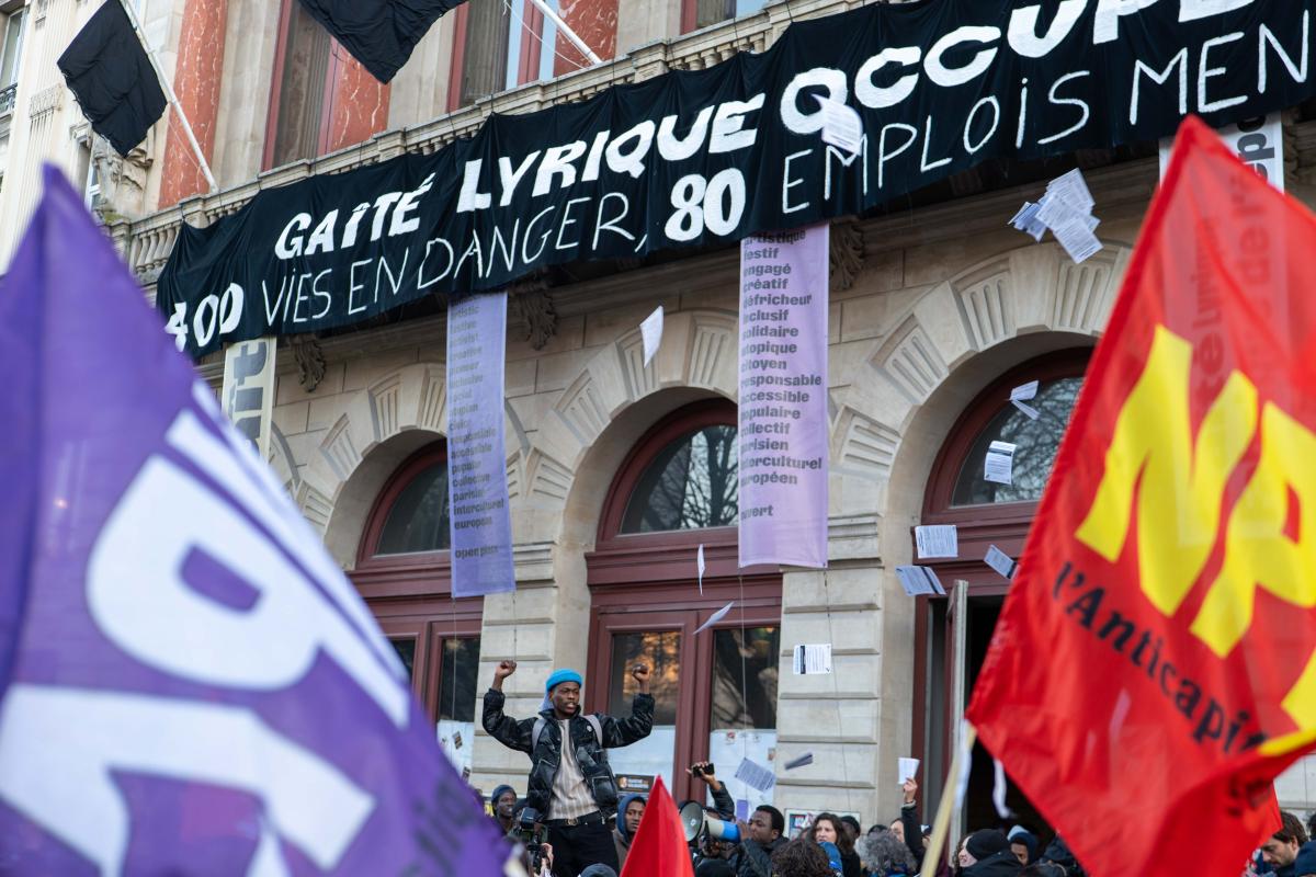 Sortir du discours raciste sur les OQTF